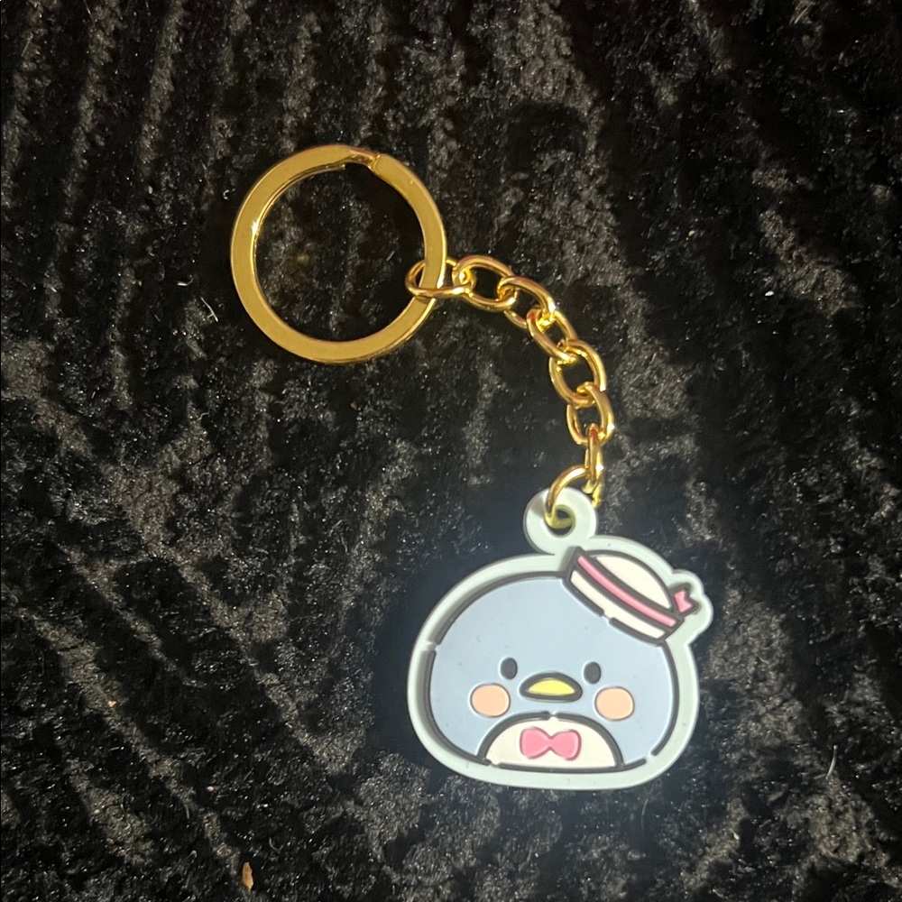 Tuxedo Sam Keychain with Gold Ring